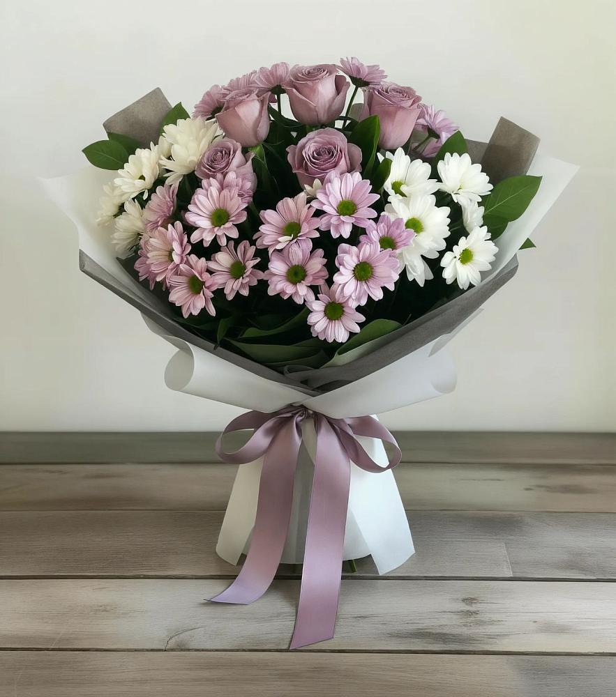 Букет цветов из: Хризантемы и Розы в Макеево