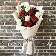 Букет цветов из:  Розы в Макеево
