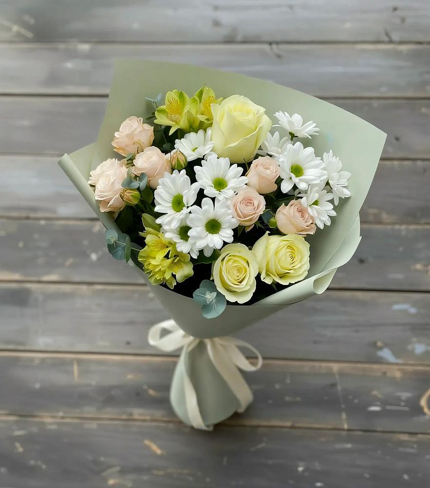 Букет цветов из: Альстромерии, Розы и Хризантемы в Макеево