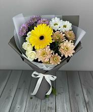 Букет цветов из:  Розы, Герберы и Хризантемы в Макеево