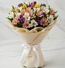 Букет цветов из:  Альстромерии в Макеево