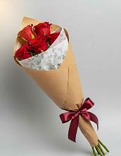 Букет цветов из:  Розы в Макеево