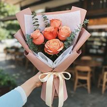 Букет цветов из:  Розы в Макеево