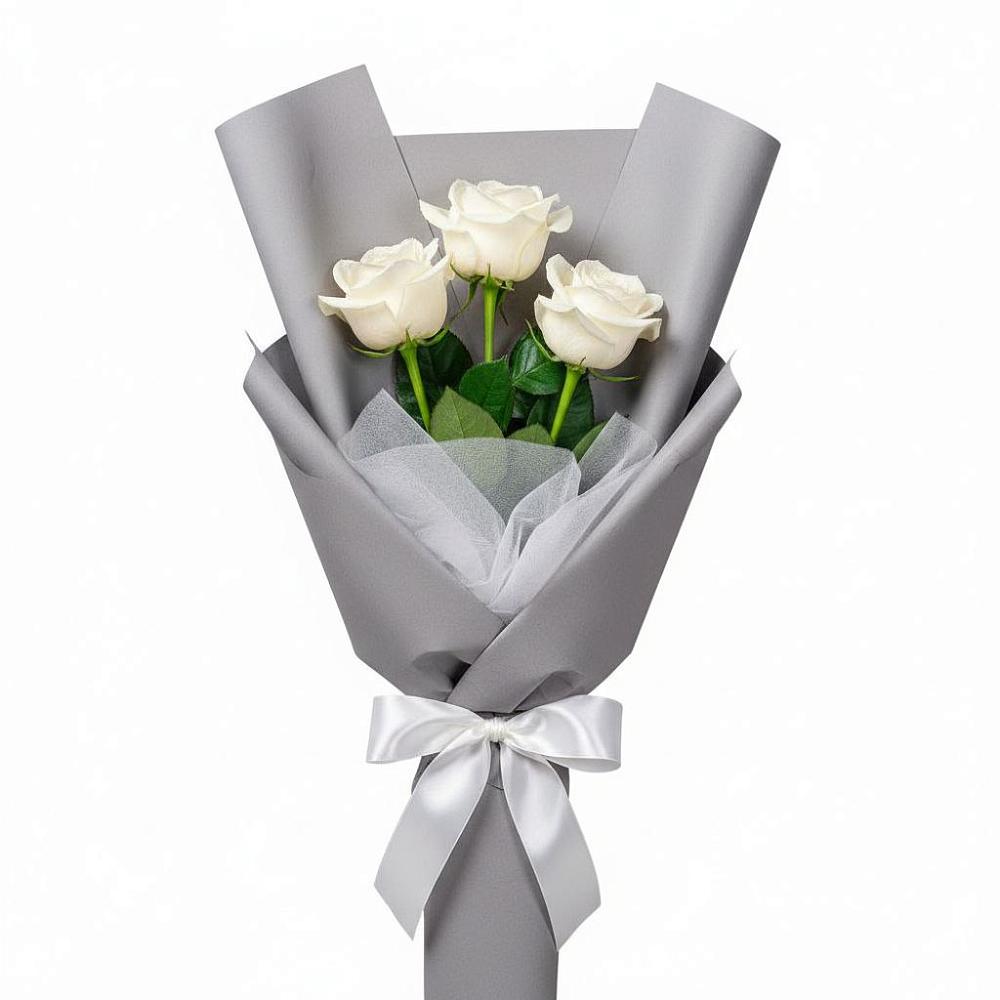 Букет 3 белые розы в Макеево