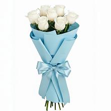 Букет 7 белых роз Проуд в Макеево