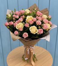 Букет цветов из:  Розы в Макеево