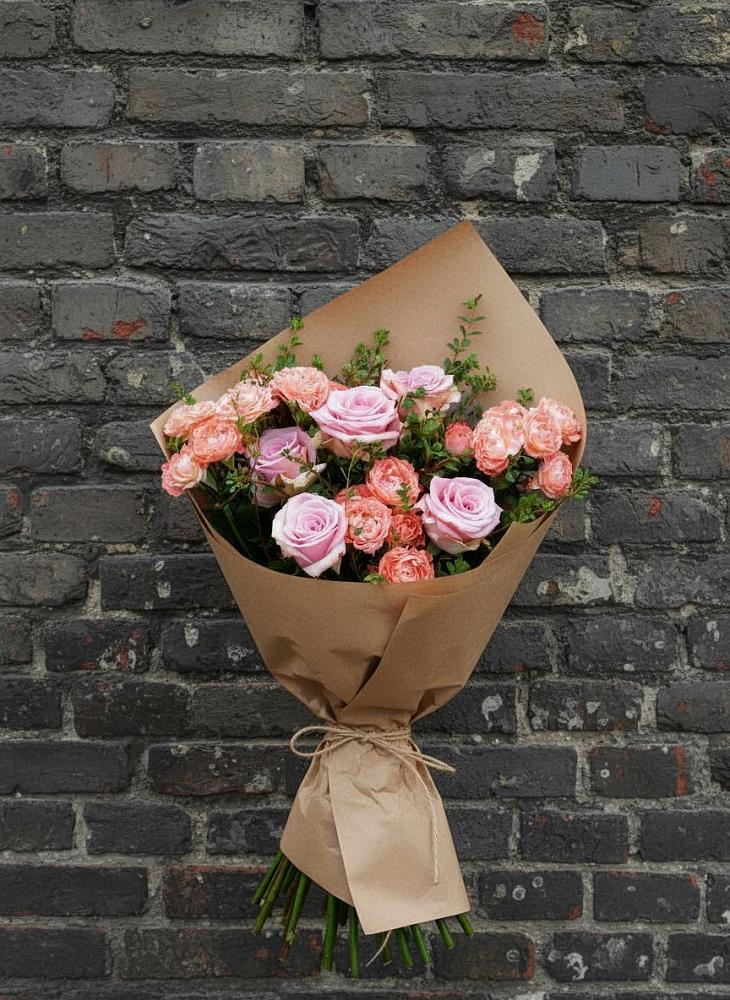 Букет цветов из: Розы в Макеево