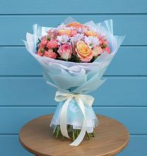 Букет цветов из:  Хризантемы и Розы в Макеево